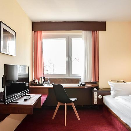 Kontaktlos Hotel Am Kappelberg Kontaktlos Fellbach Eksteriør bilde
