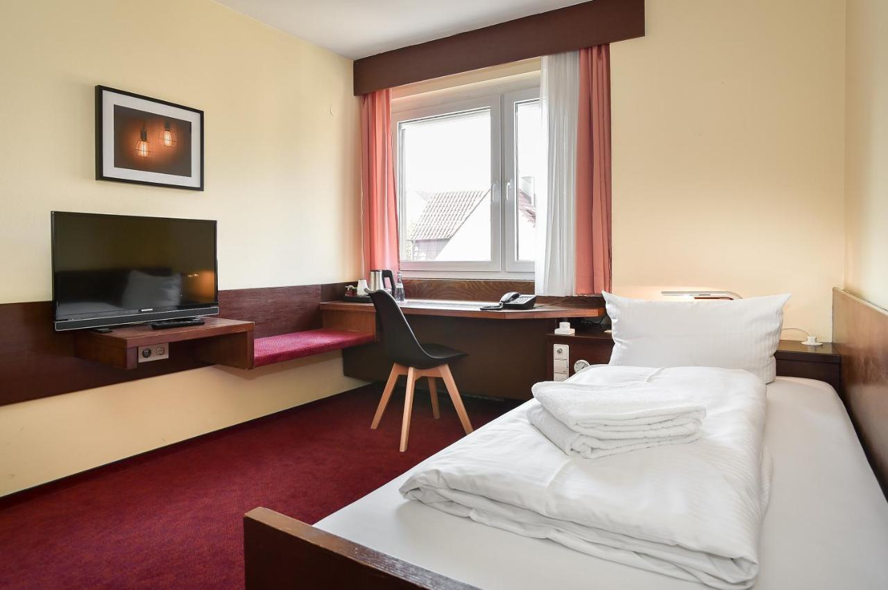 Kontaktlos Hotel Am Kappelberg Kontaktlos Fellbach Eksteriør bilde